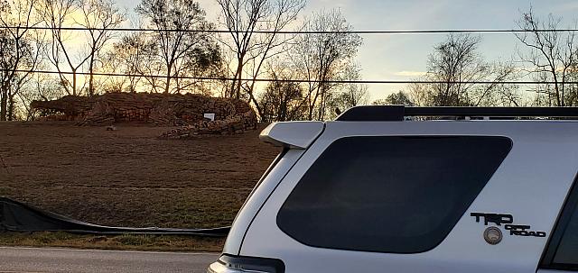 beo 4runner and gator bonfire