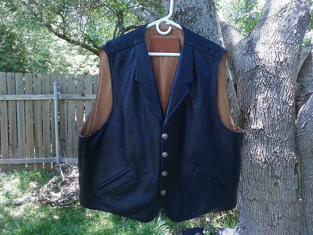 vest2
