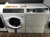 F7486E78-13E8-4E07-972C-8897F34A97A1
